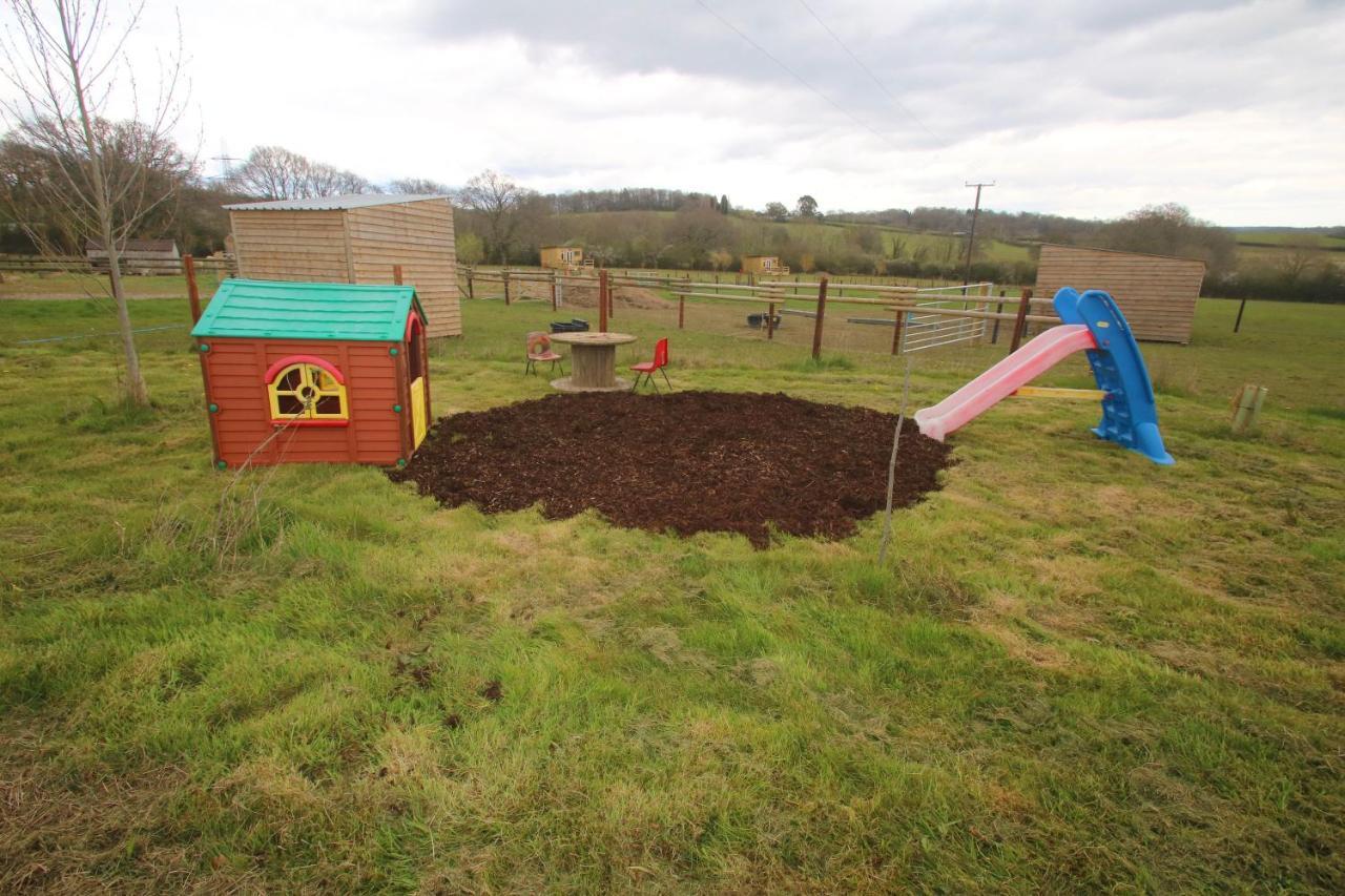 Dartmoor Reach Alpaca Farm Heated Cabins 5 Mins Drive To Dartmoor بوفي تريسي المظهر الخارجي الصورة