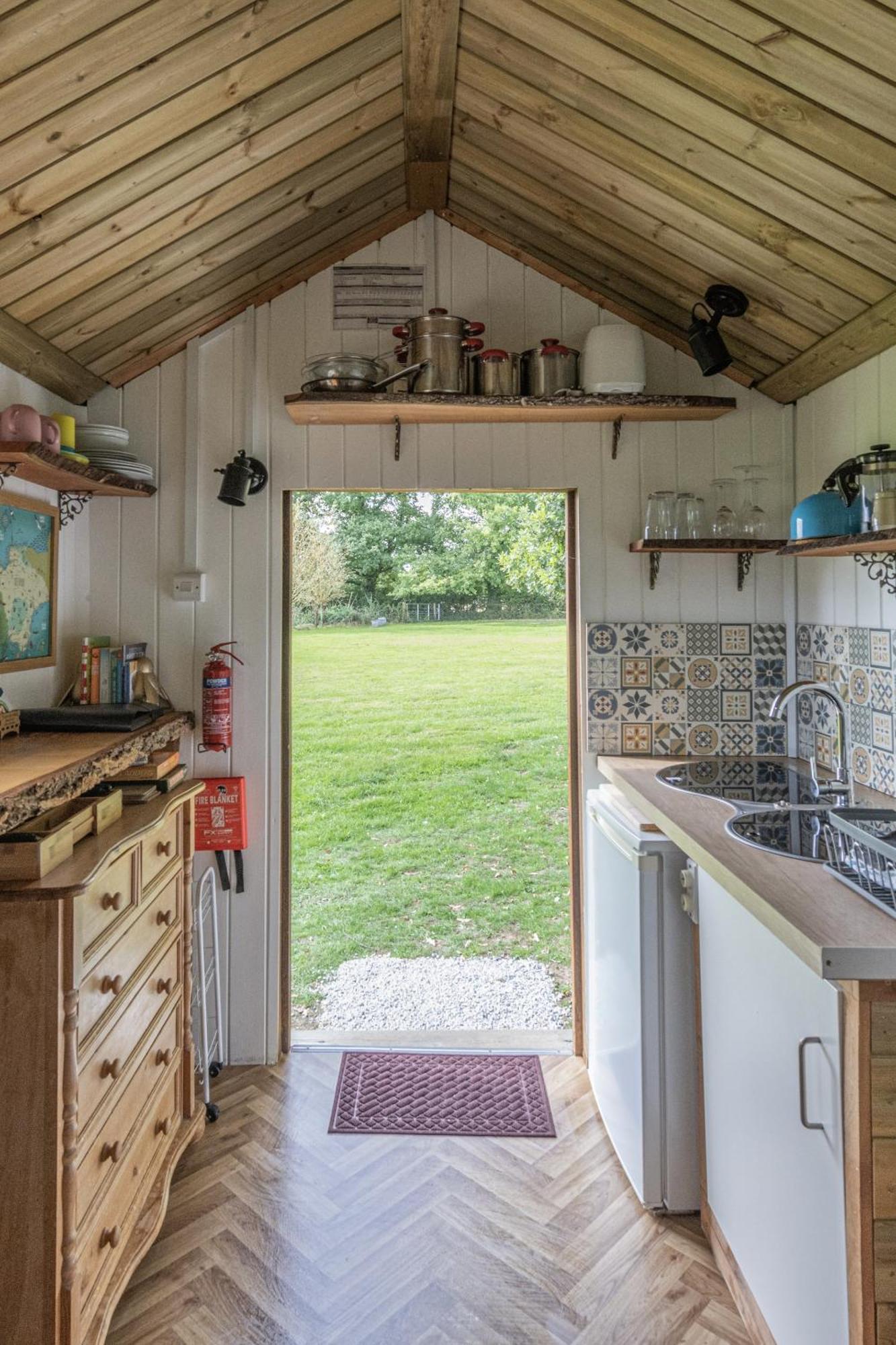 Dartmoor Reach Alpaca Farm Heated Cabins 5 Mins Drive To Dartmoor بوفي تريسي الغرفة الصورة